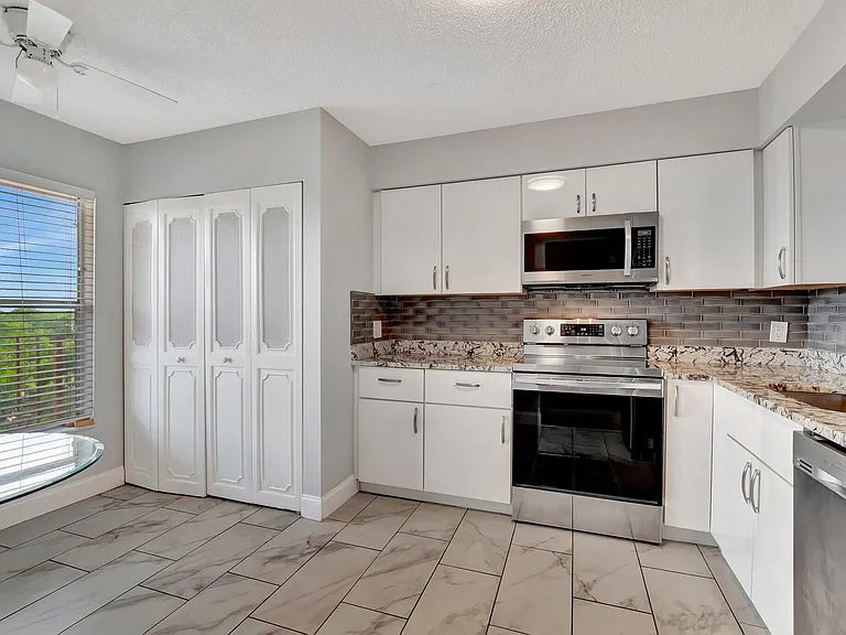 14623 Bonaire Blvd #502 — Photo 10