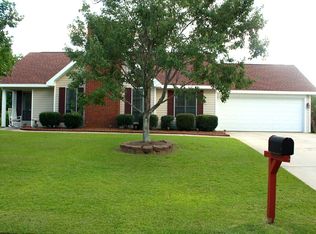 112 Heather Pl, Centerville, GA 31028