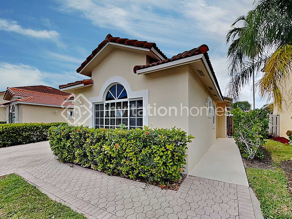 1st image of 120 Danielle Ct