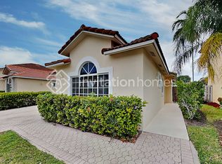 120 Danielle Ct, Fort Lauderdale, FL 33326