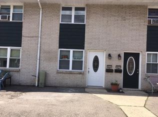 425 3rd St, Palmerton, PA 18071