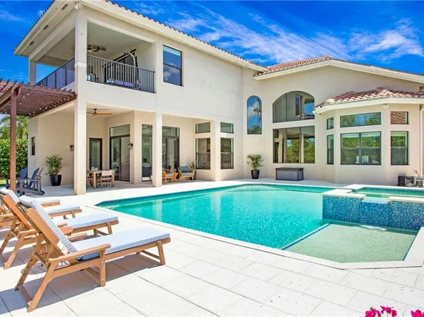 2954 Cinnamon Bay CIR, NAPLES, FL 34119