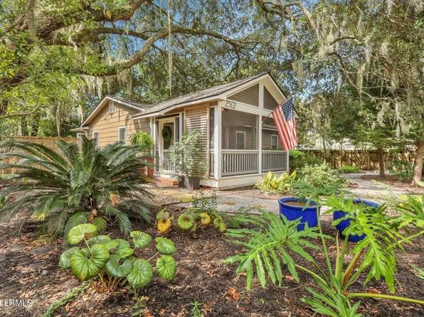 2502 North St, Beaufort, SC 29902