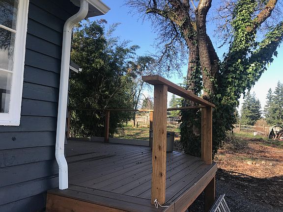 3rd image of 18612 SE 384th St