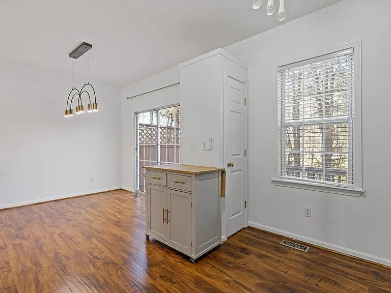 5150 Manerdale Dr SE — Photo 19