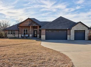 13946 Hummingbird Cir, Choctaw, OK 73020