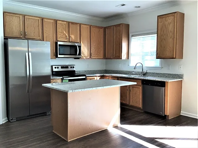 145 Plott Hound Dr — Photo 3