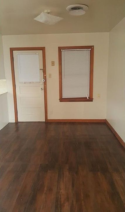 1st image of 1001 Shelton St