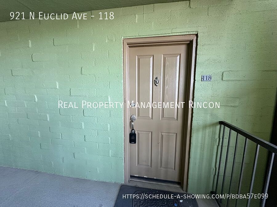 1st image of 921 N Euclid Ave