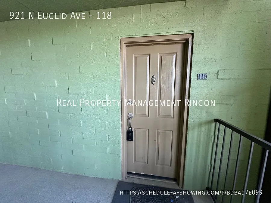 921 N Euclid Ave #118