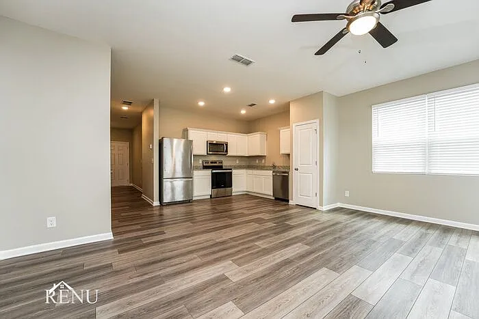 3141 Journal Ct — Photo 3