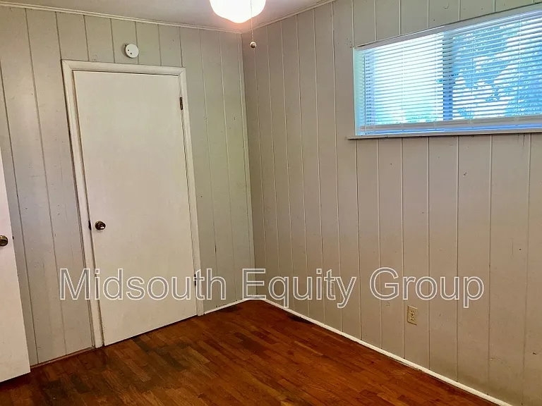 1005 Tucker St #B — Photo 15