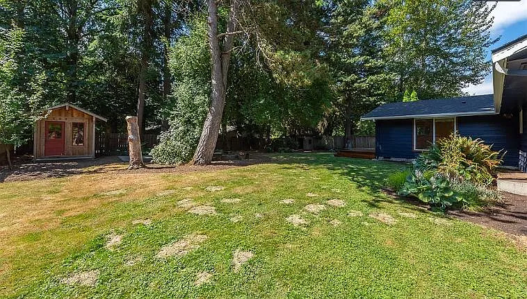 10625 NE 137th Pl — Photo 10