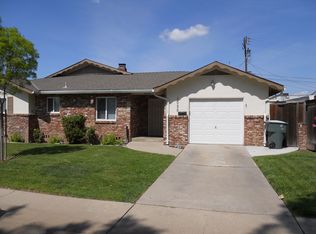 1025 Phelps Ave, Modesto, CA
