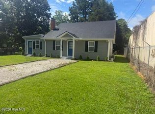 210 Renaldi Street, Elizabethtown, NC 28337