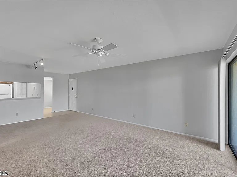 8474 Charter Club Cir #13 — Photo 9
