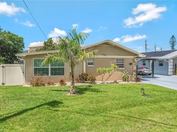 814 107th AVE N, NAPLES, FL 34108