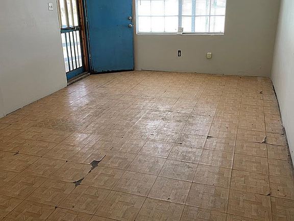 5th image of 500 E Padilla St