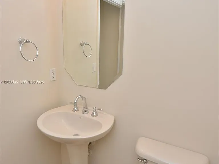 4648 56th Ln — Photo 11