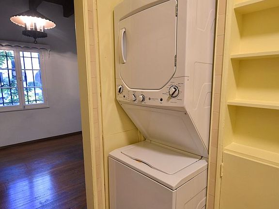 4th image of 1008 S Orange Grove Ave #1022-1/2