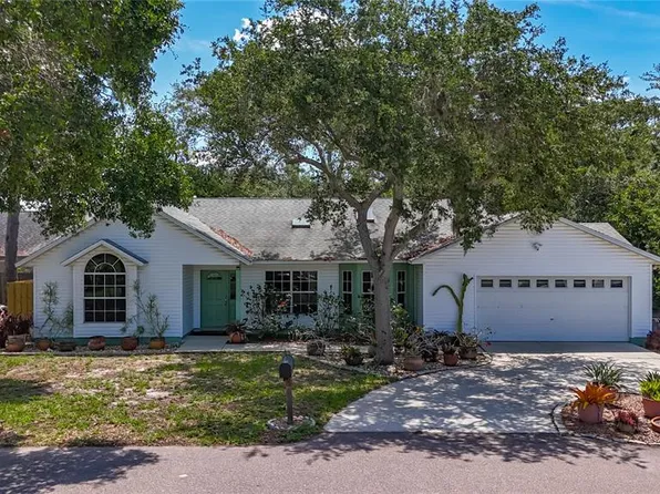5323 73rd St N, Saint Petersburg, FL 33709