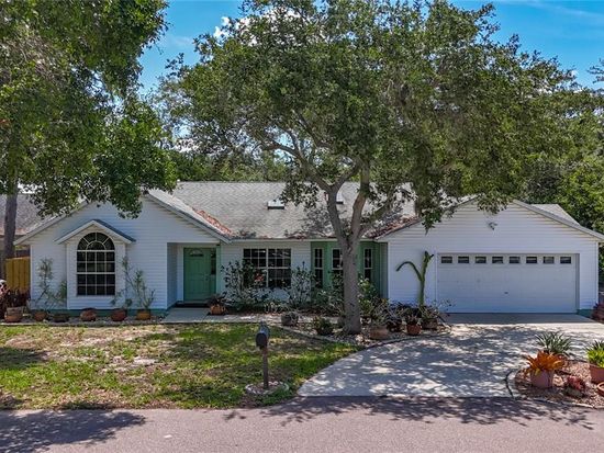5323 73rd St N, Saint Petersburg, FL 33709