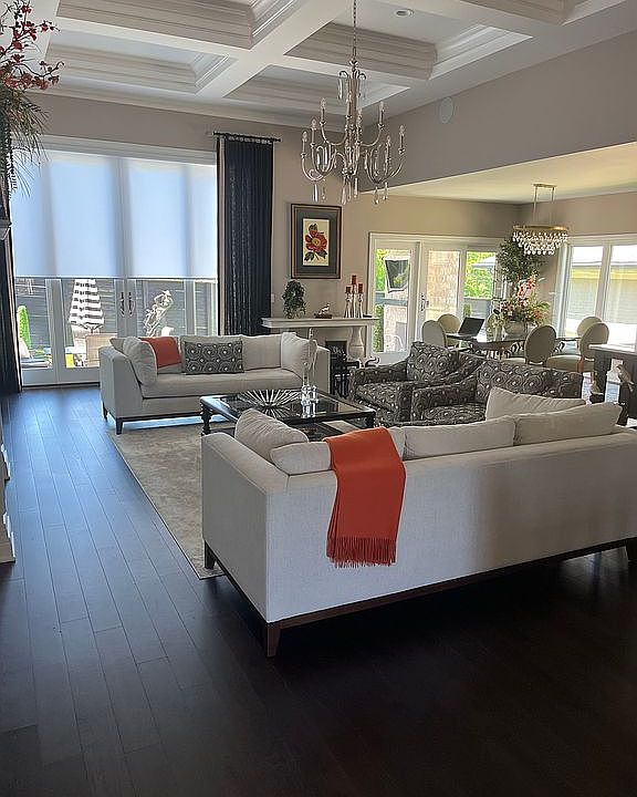 2nd image of 112 Locust Park Pl