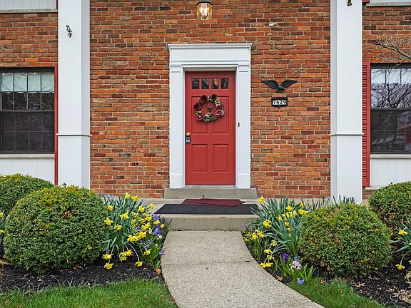3rd image of 7629 Trailwind Dr