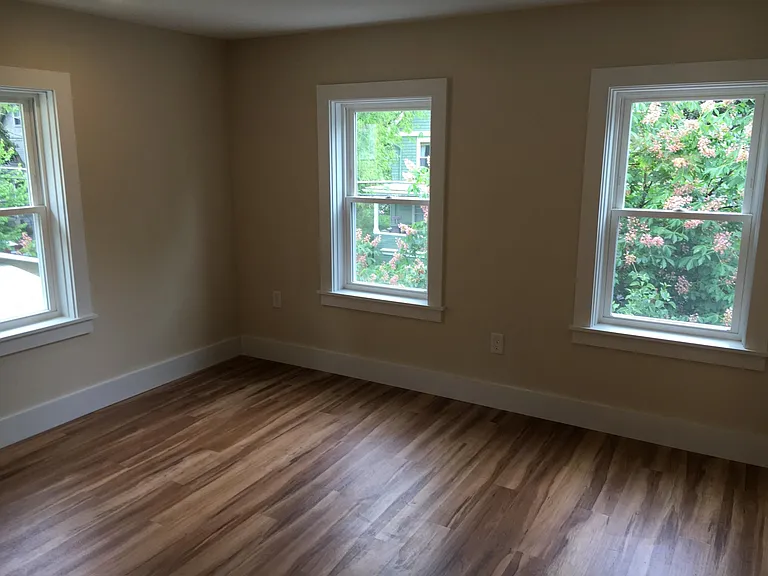 406 Utica St #2 — Photo 5