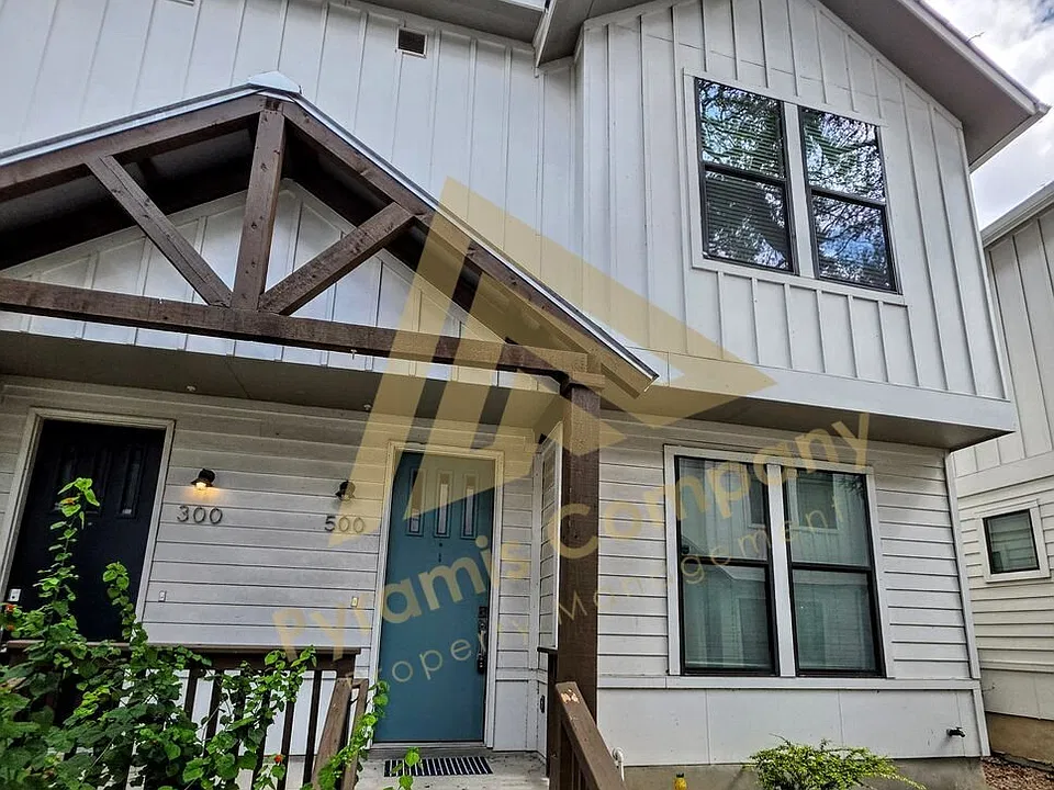 200 Melrose Pl #500