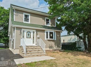 358 Grove St, North Plainfield, NJ 07060