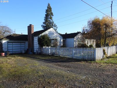 2063 2nd St, Springfield, OR, 97477