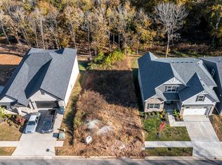 4352 Steamboat Rd, Lexington, KY 40514