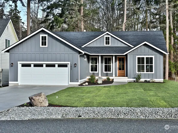 1827 Watkins Road, Freeland, WA 98249