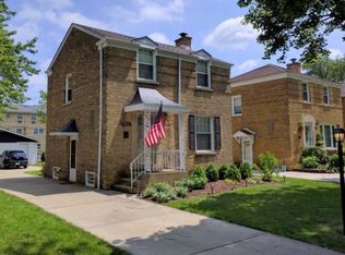 2219 S 18th Ave, North Riverside, IL 60546