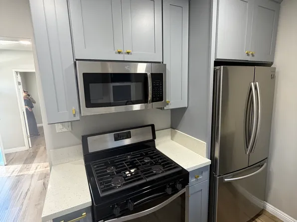 3568 E 56th St APT C, Maywood, CA 90270