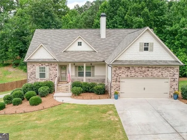 40 Copper Stem Dr, Dallas, GA 30157