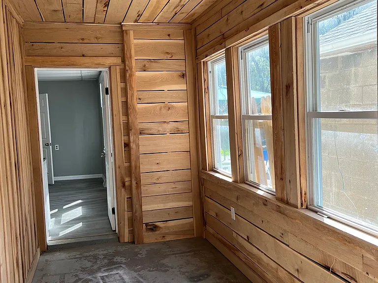 1701 Plum St #1 — Photo 5