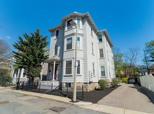 5 Greenley Pl #3, Jamaica Plain, MA 02130