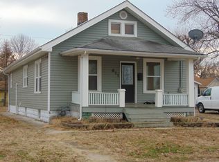 611 W 2nd South St, Carlinville, IL 62626