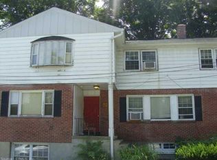 57 Park Lane Rd APT 17B, New Milford, CT 06776