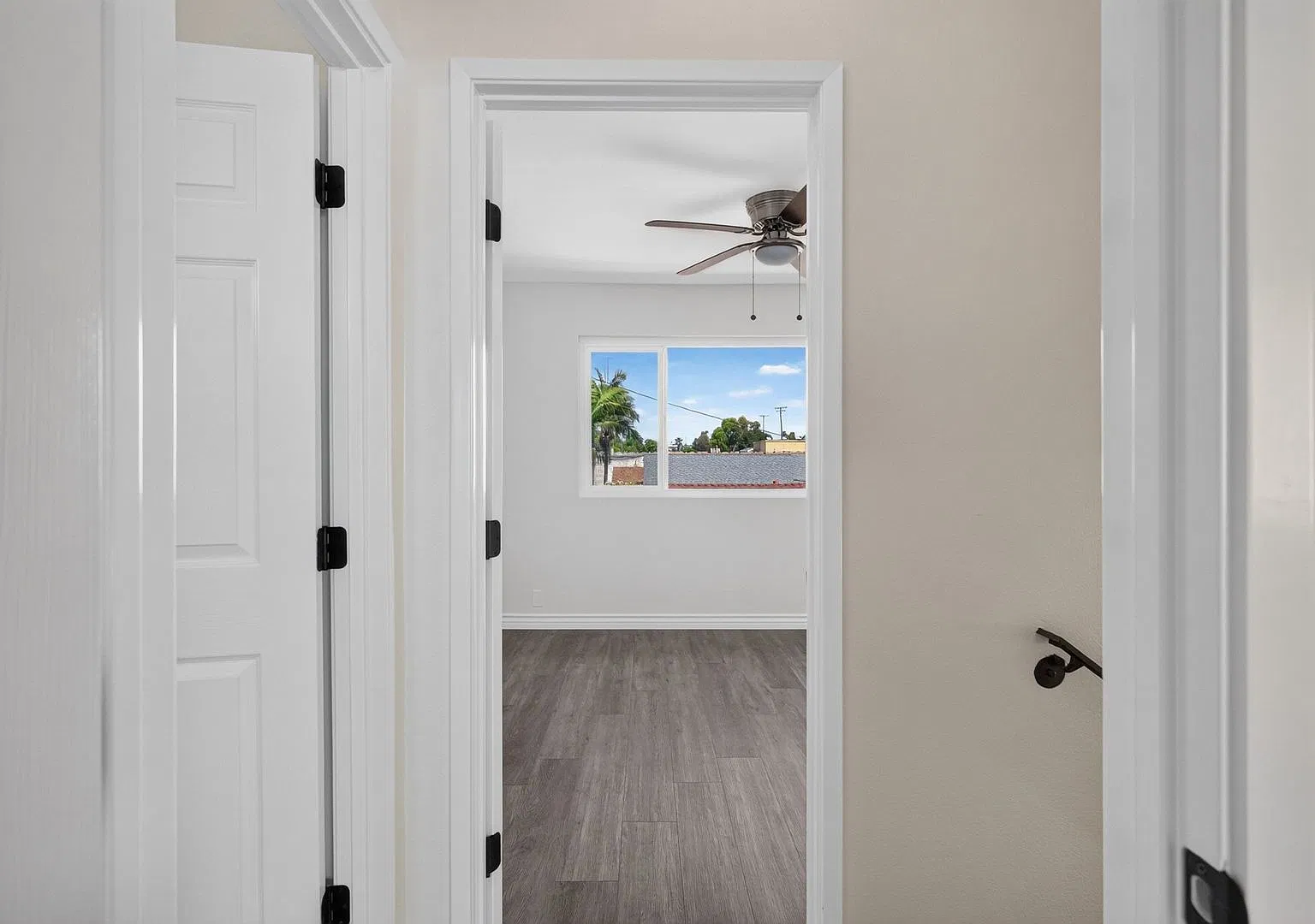 648 Coronado Ave #A — Photo 4
