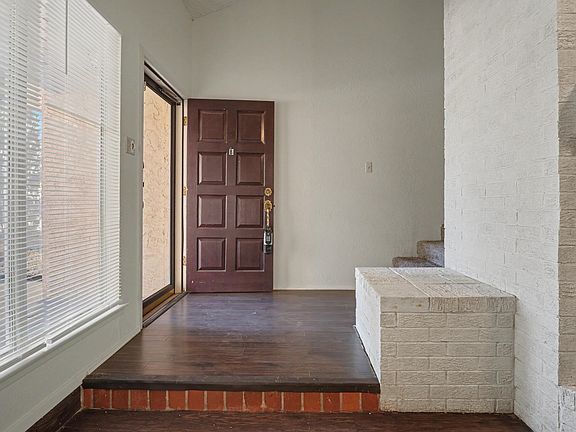 3rd image of 3309 74th St
