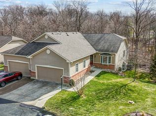 3334 Darbyshire Dr, Beavercreek, OH 45440