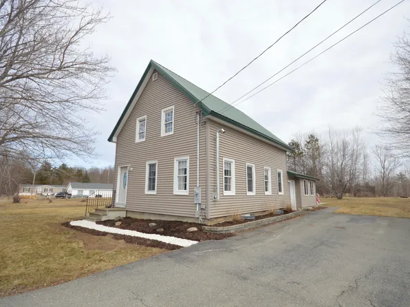 800 Main Street, Bradley, ME 04411