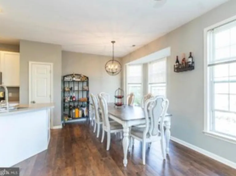 309 Rockmeade Dr — Photo 12