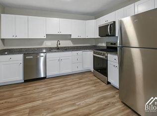 18 Lee Rd, East Providence, RI 02914