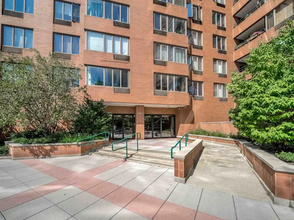 801 S Plymouth Ct APT 701, Chicago, IL 60605