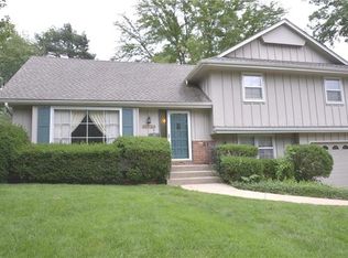 8831 Reeds Rd, Overland Park, KS 66207