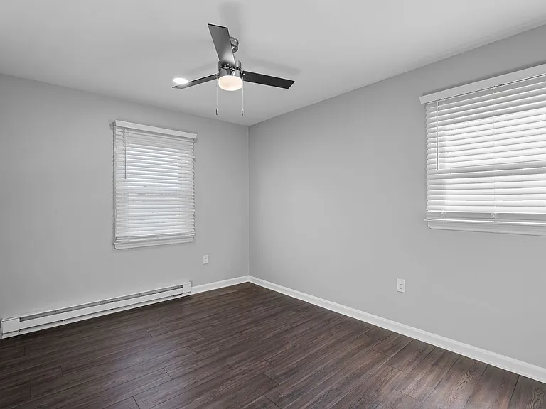 207 Brandegee Ave — Photo 24